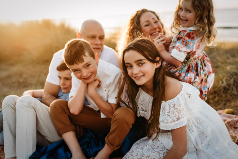 Tasmanian maternity newborn beach golden hour family photographer 23 768x513