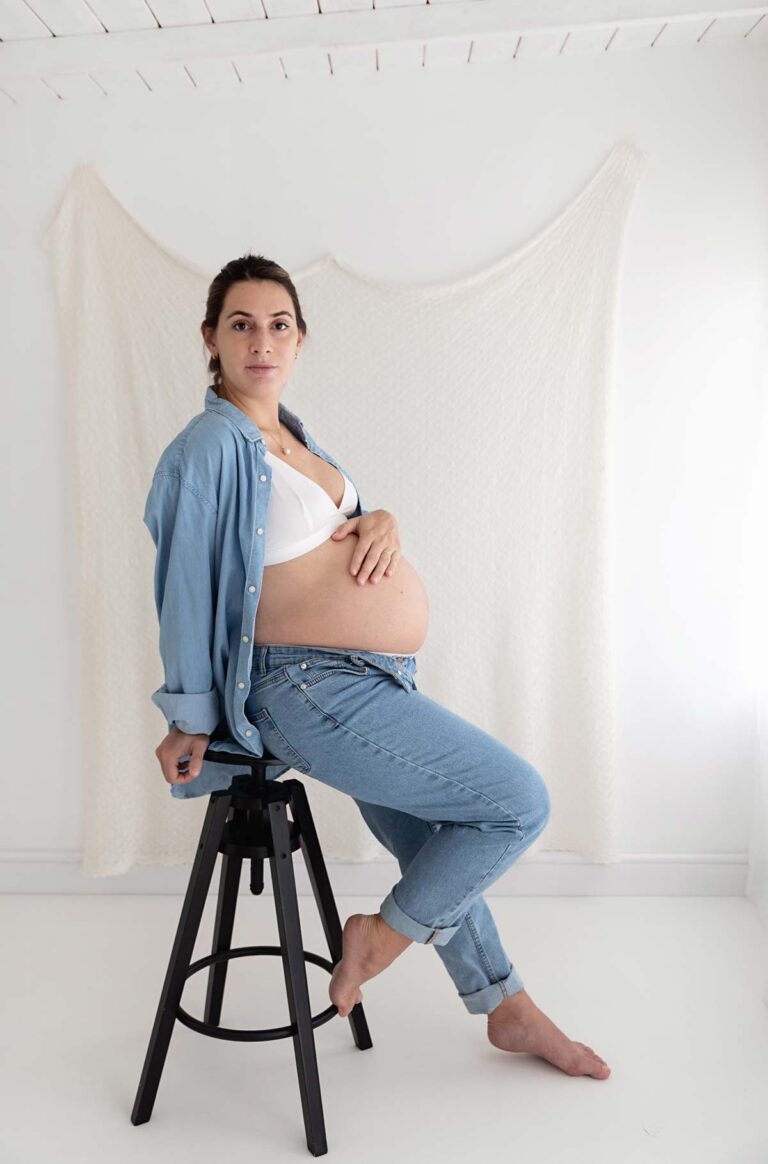 london maternity photographer2 768x1164