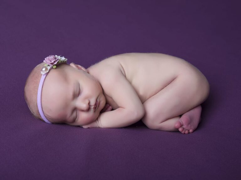 newborn photograper kim hollier gold coast brisbane 1 768x576