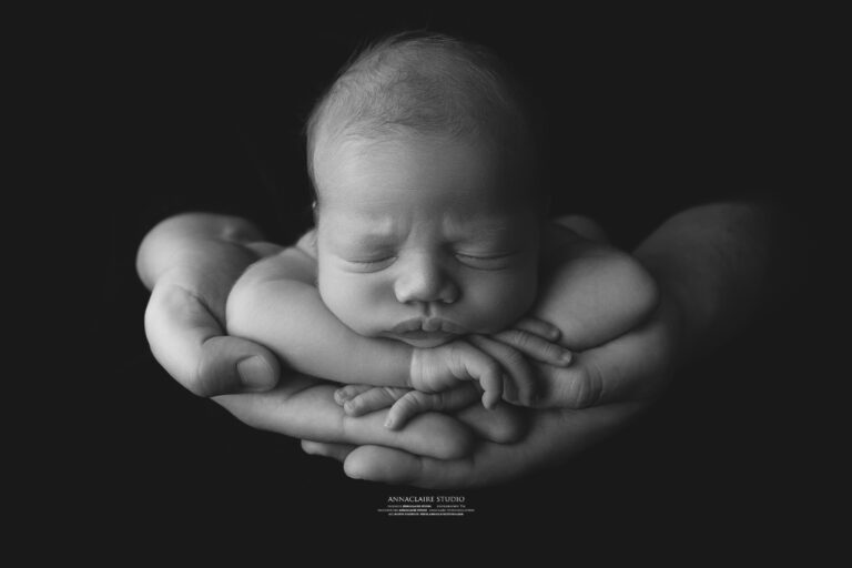 newborn photos by annaclaire studio sydney 6 768x512
